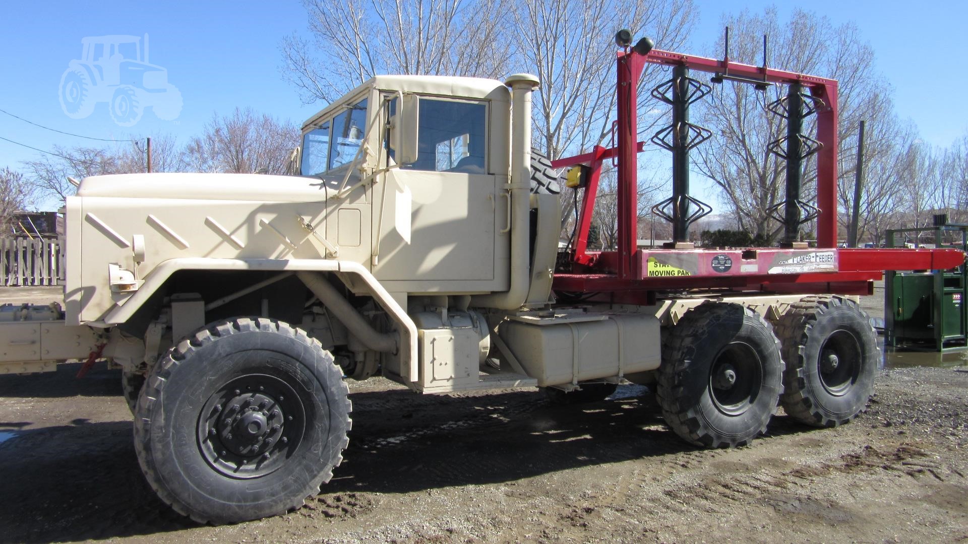 Army Truck Feeder